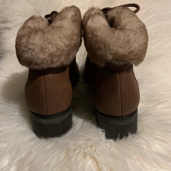 SOUL Naturalizer
Quentin Faux Fur Boot - Picture 7 of 10